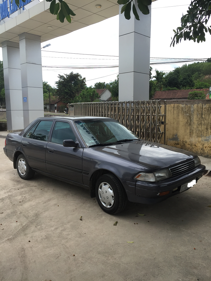 Toyota Corona XL 1990 - Cần bán xe Toyota Corona XL 1990, màu xám (ghi), nhập khẩu