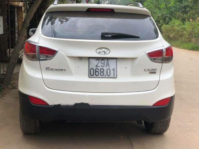 Hyundai Tucson   2.0 eVGT 2011 - Bán Hyundai Tucson 2.0 eVGT sản xuất năm 2011, màu trắng, nhập khẩu