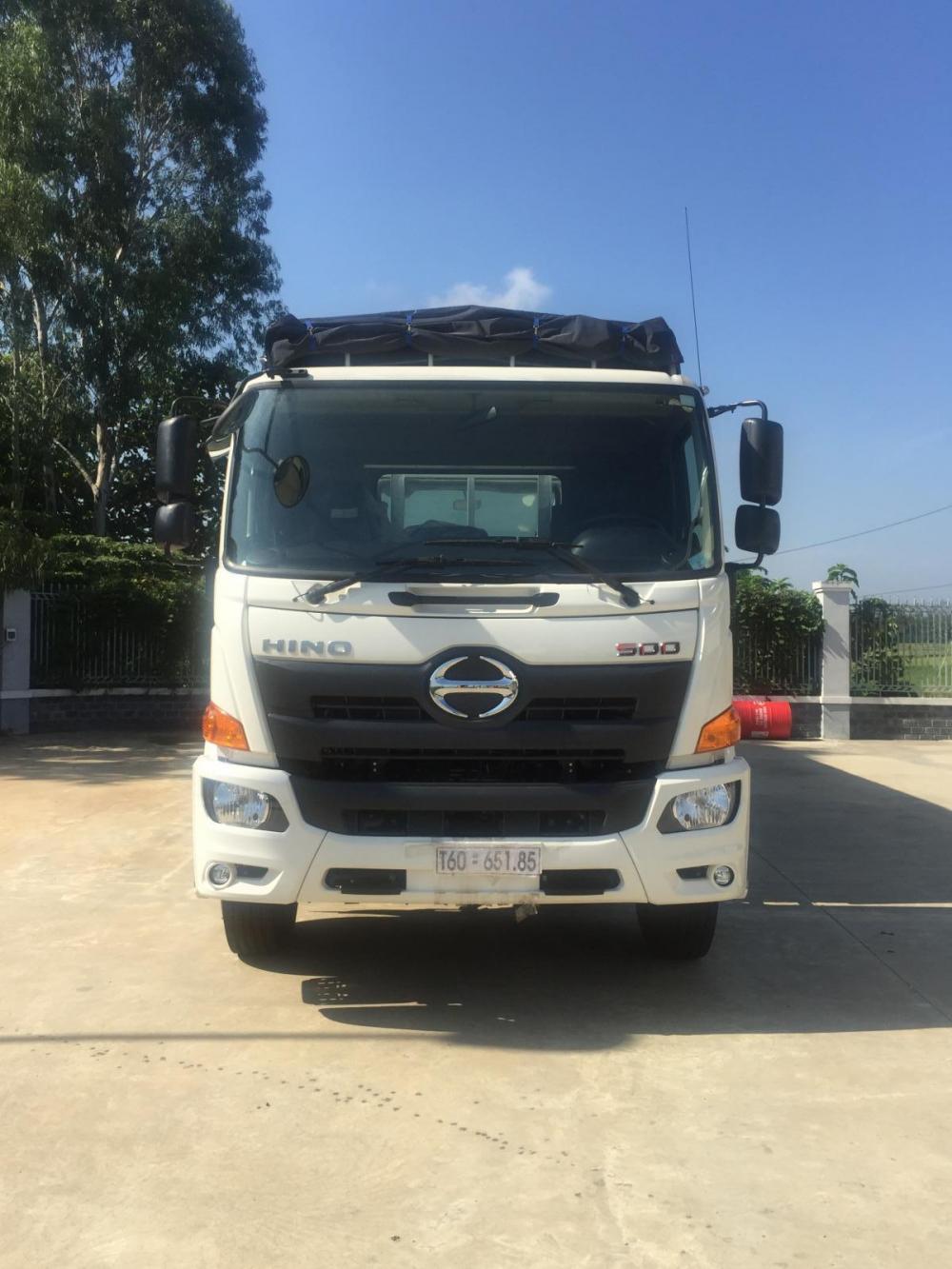 Hino FL 8JW7A 2018 - Cân bán xe tải mui bạt FL8JW7A, Euro 4, tải trọng 14.25 tấn, thùng dài