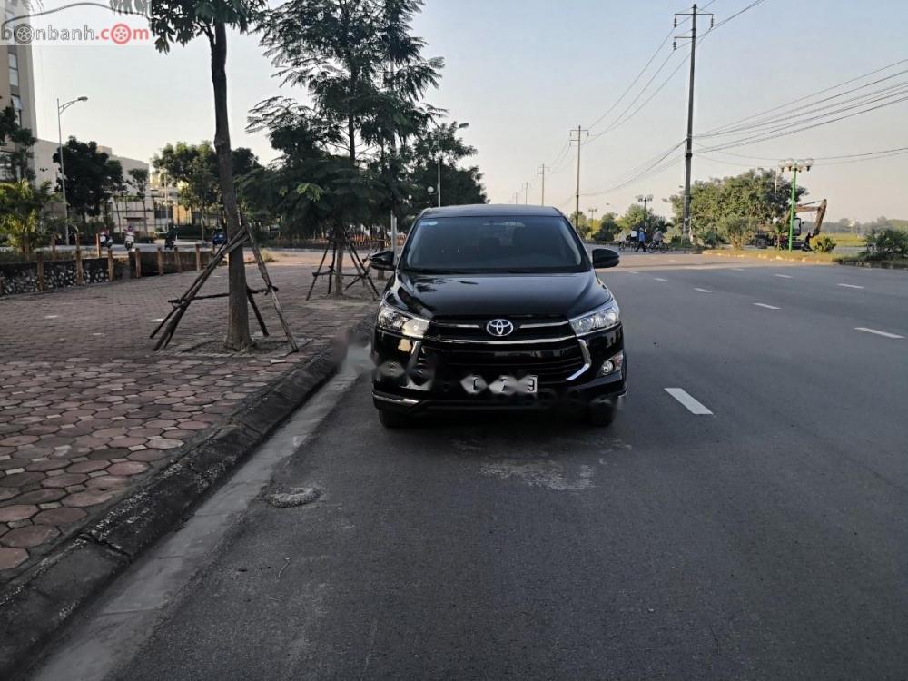 Toyota Innova 2.0 Venturer 2018 - Bán Toyota Ventuner 2018, bản mới số tự động 6 cấp, máy Dual VVTI