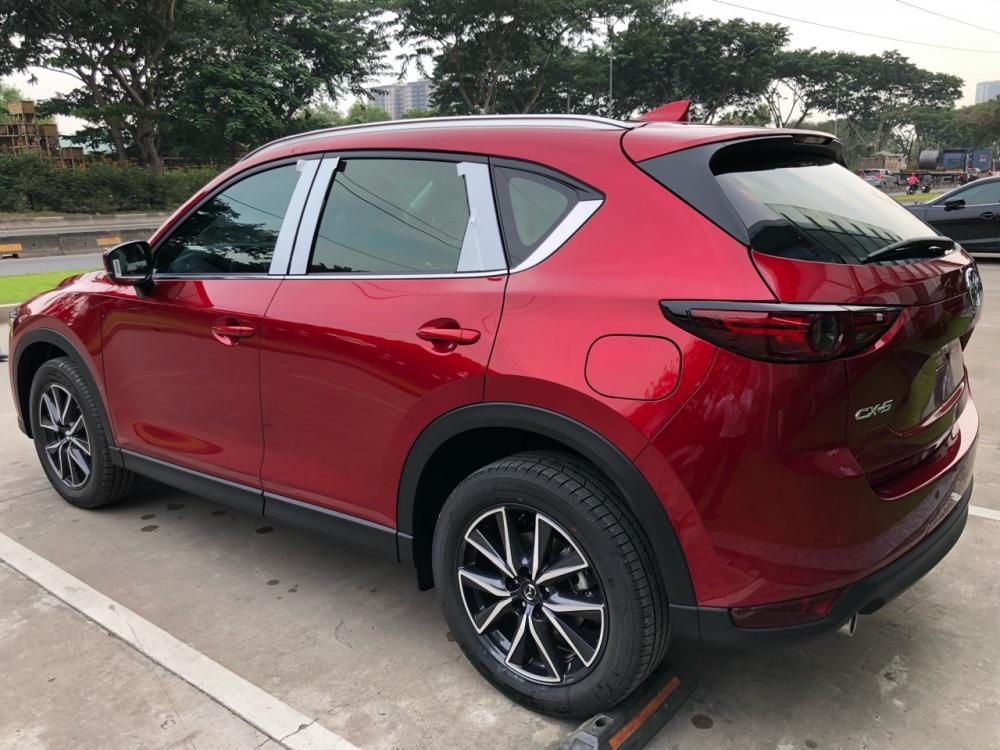 Mazda 5 2.0L 2WD 2018 - CX5 All New Đỏ Pha Lê (Soul Red Crystal) bản giới hạn - siêu phẩm 2019 - Liên hệ Mr. Sơn 0902445756 để được giá tốt nhất