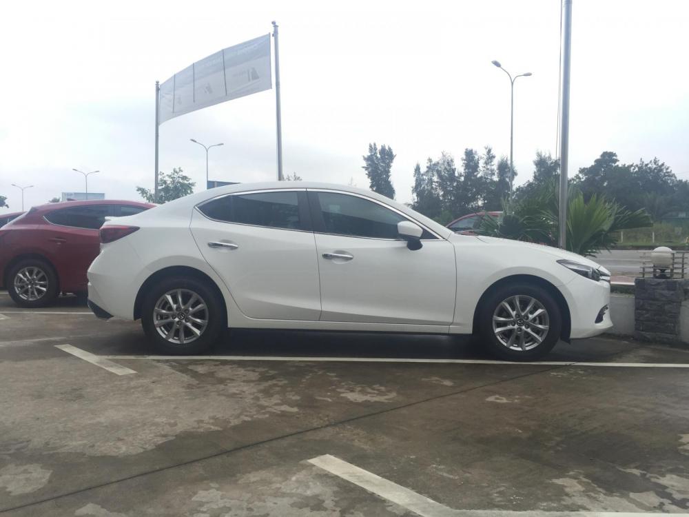 Mazda 3 1.5 AT 2018 - Bán Mazda 3 bản mới nhất, giá tốt nhất