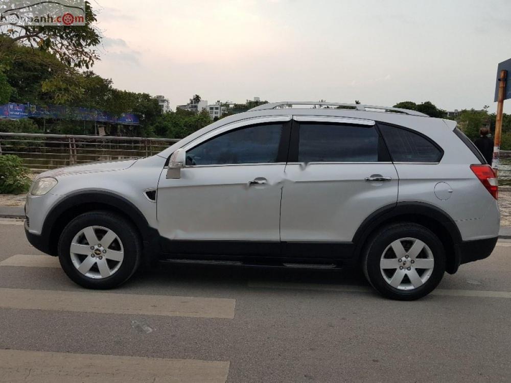 Chevrolet Captiva LT 2.4 MT 2008 - Gia đình cần bán Captiva LT số sàn chính chủ mua sử dụng từ mới tinh