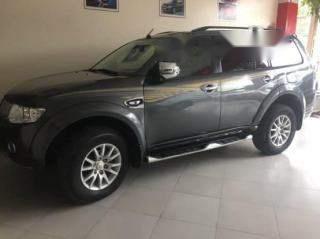 Mitsubishi Pajero Sport 2011 - Cần bán gấp Mitsubishi Pajero Sport năm 2011, màu xám, giá chỉ 550 triệu