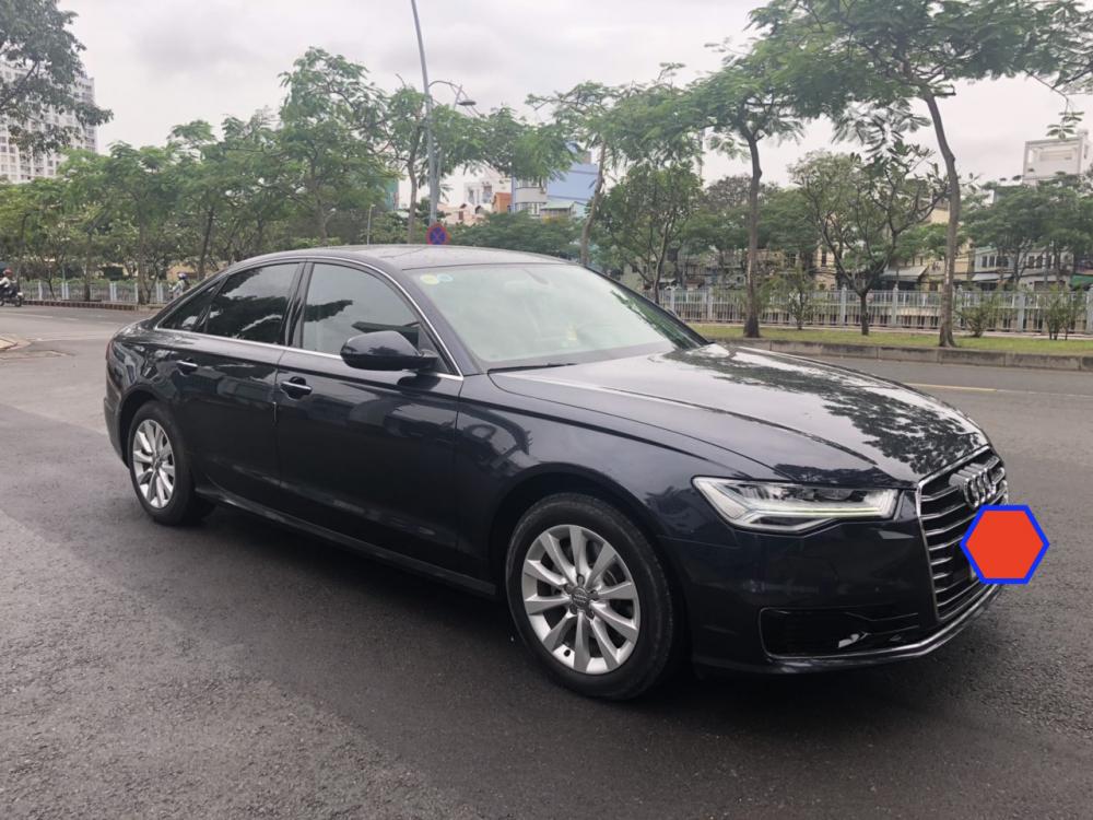 Audi A6 2016 - Bán Audi A6 2016, màu xanh đen, nội thất nâu, đi 14000 km, nhập khẩu, giá 1 tỷ 780