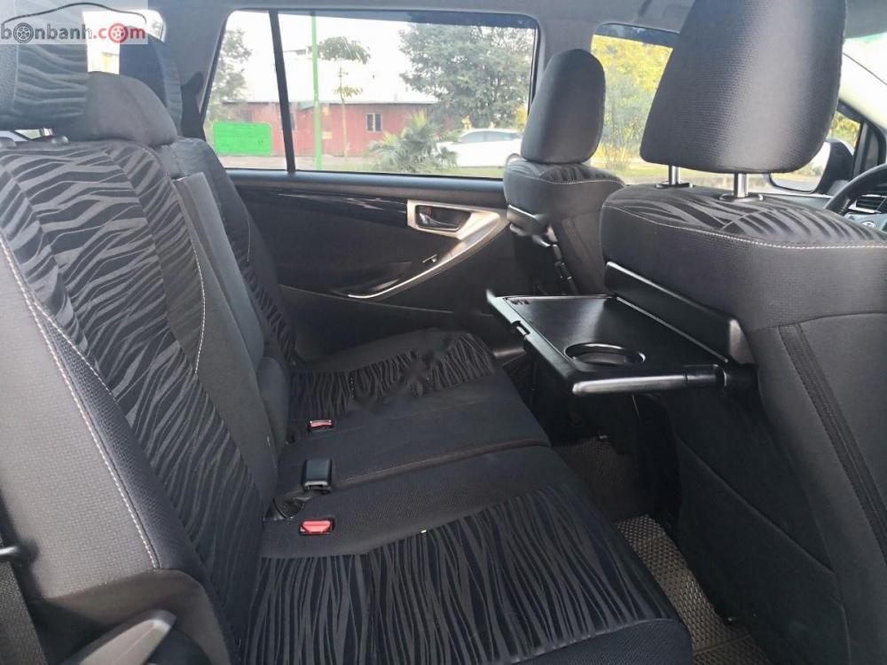 Toyota Innova 2.0 Venturer 2018 - Bán Toyota Ventuner 2018, bản mới số tự động 6 cấp, máy Dual VVTI