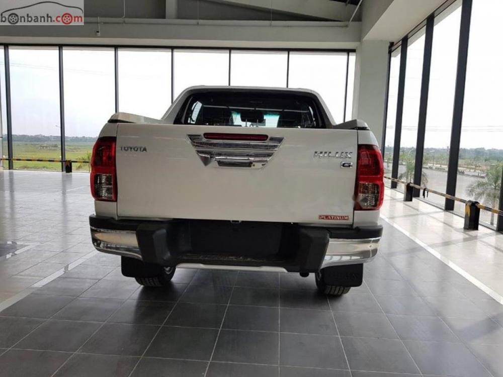 Toyota Hilux 2.8G 4x4 AT 2018 - Cần bán xe Toyota Hilux 2.8G 4x4 AT sản xuất 2018, màu trắng, số tự động 6 cấp