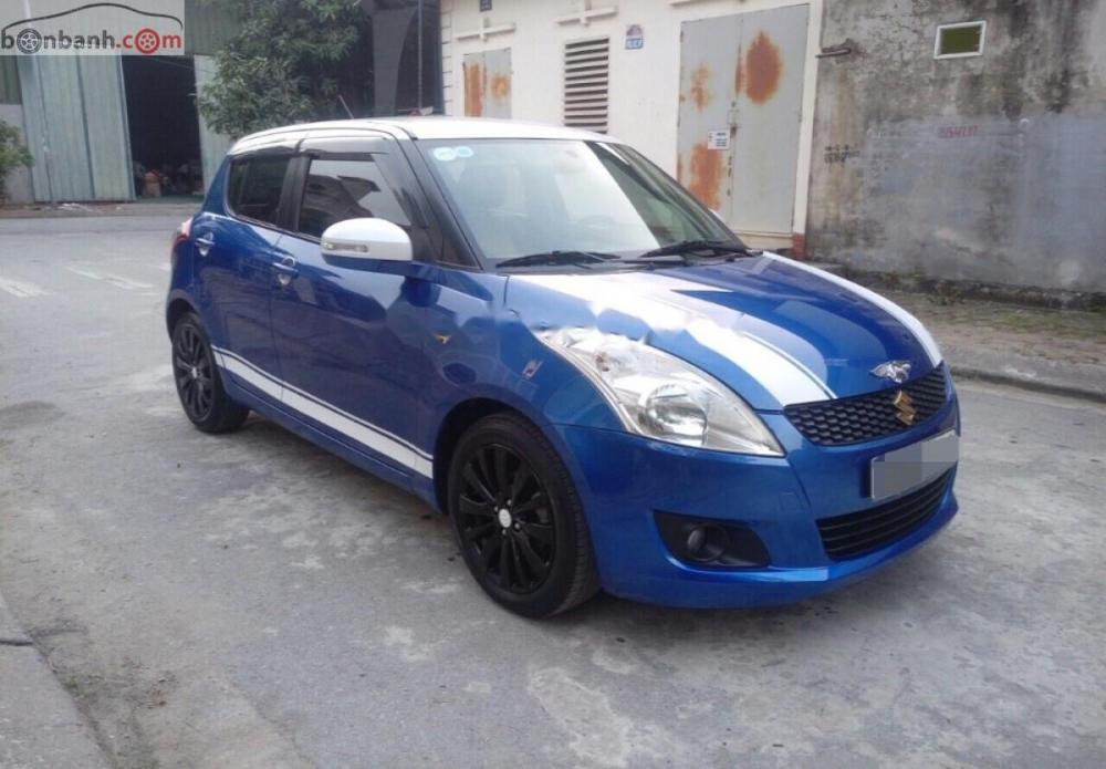 Suzuki Swift RS 2017 - Gia đình cần bán Suzuki Swift Special RS 2017, bản logo vàng chính chủ