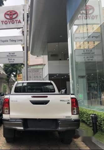 Toyota Hilux 2.4E 4X2 AT 2018 - Bán xe Toyota Hilux E 2018, số tự động, đủ màu