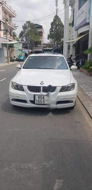 BMW 3 Series  320i   2010 - Bán ô tô BMW 3 Series 320i năm sản xuất 2010, xe zin nguyên bản toàn thân chỉnh điện