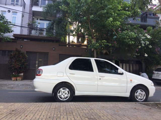 Fiat Siena   2003 - Cần bán lại xe Fiat Siena đời 2003, màu trắng, 110 triệu