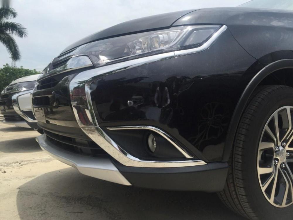 Mitsubishi Outlander 2.0 CVT 2018 - Bán Mitsubishi Outlander 2.0 CVT - 2018, nhập khẩu 100% linh kiện Nhật Bản