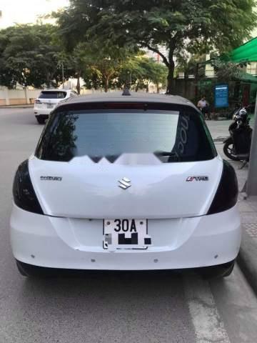 Suzuki Swift   2015 - Bán Suzuki Swift 2015, màu trắng, xe cũ