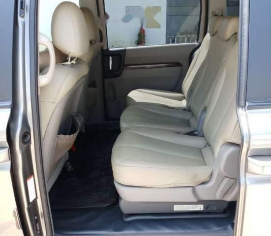 Kia Carnival   2009 - Bán Kia Carnival đời 2009, màu xám, nhập khẩu Hàn Quốc 