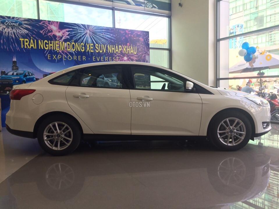 Ford Focus 1.5 EcoBoost 2018 - Ford Focus 1.5L EcoBoost 2018, mới 100% - Hỗ trợ trả góp 85%, hotline 090 628 3959 / 096 381 5558