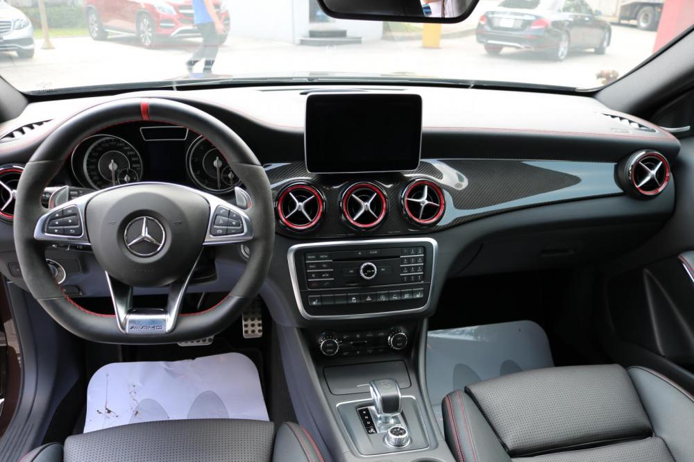 Mercedes-Benz GLA-Class GLA45 AMG 2018 - Bán Mercedes GLA45 AMG đăng kí 2018 nâu, nhập khẩu 0934299669