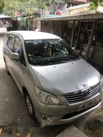 Toyota Innova   2013 - Bán Toyota Innova 2013, màu bạc, giá tốt