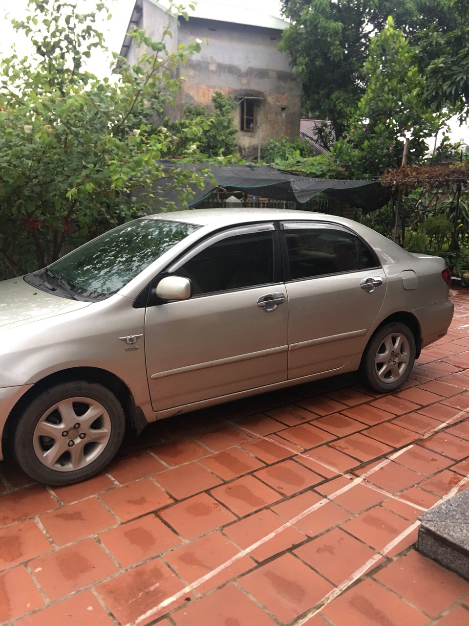 Toyota Corolla altis G 2005 - Bán Toyota Corolla altis G năm sản xuất 2005, màu bạc