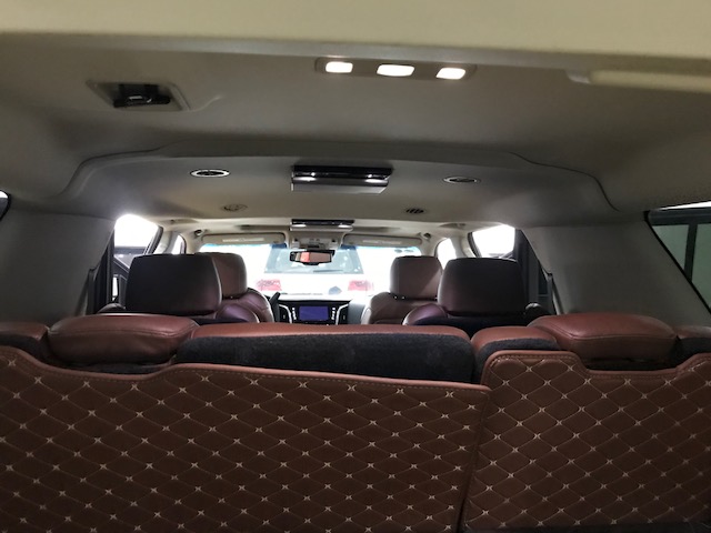 Cadillac Escalade ESV Premium 2015 - Bán Cadilac Escalede ESV Premium đen nội thất nâu, sản xuất 2015, đăng ký 2017, một chủ từ đầu xe siêu đẹp