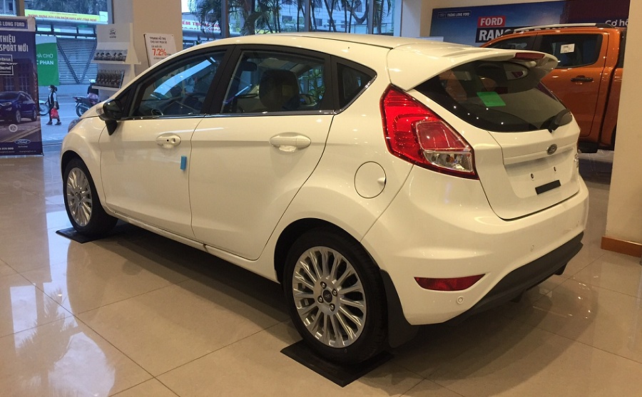 Ford Fiesta 2018 - Bán xe Ford Fiesta mẫu xe 2018 giá tốt - Lh: 0935.389.404 - Hoàng Ford Đà Nẵng