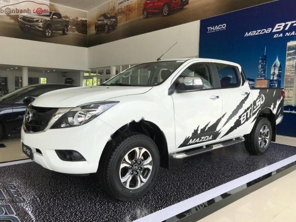 Mazda BT 50 2.2L 4x2 ATH 2018 - Cần bán Mazda BT 50 2.2L 4x2 ATH đời 2018, màu trắng, nhập khẩu, giá 729tr