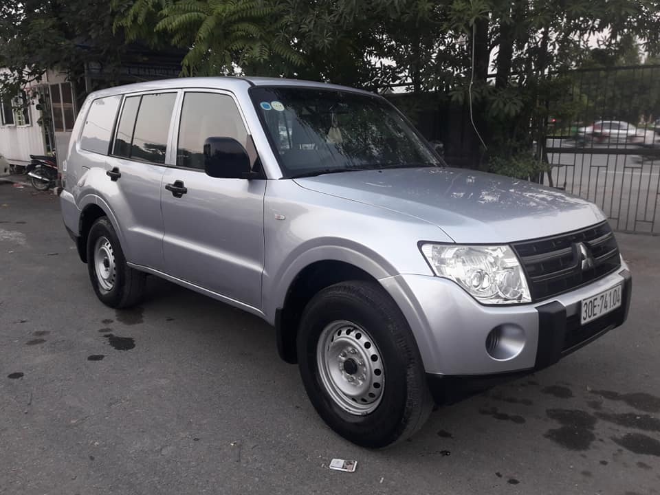 Mitsubishi Pajero 2008 - Xe Mitsubishi Pajero 2008, màu bạc, nhập khẩu, giá tốt