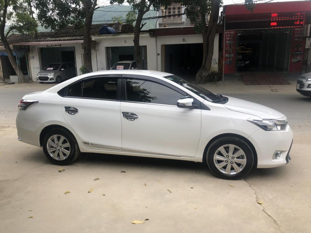 Toyota Vios TRD CVT 2016 - Cần bán xe Toyota Vios TRD CVT đời 2016, màu trắng