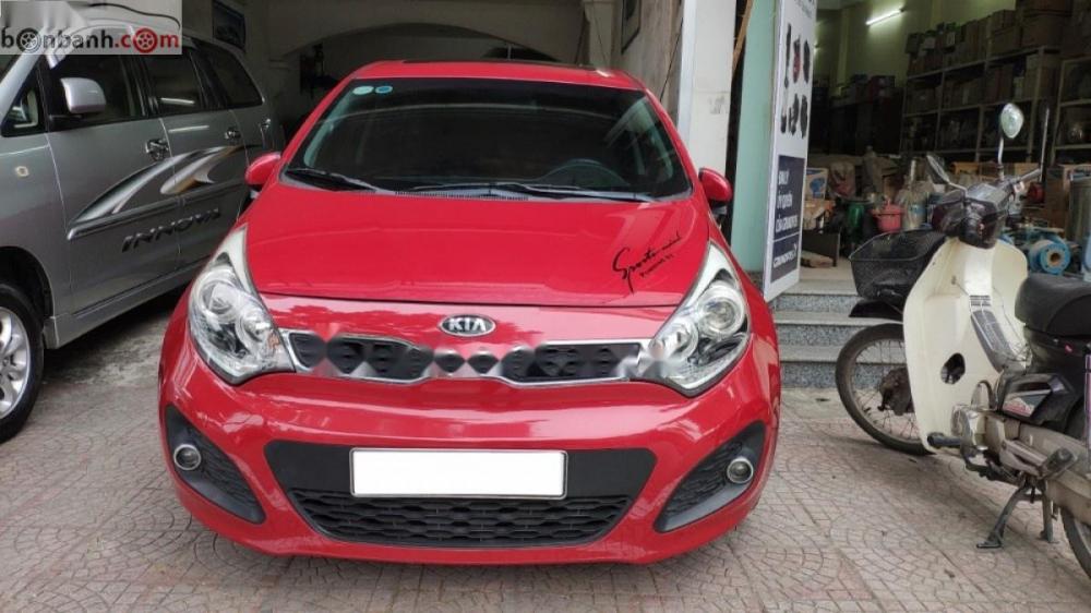 Kia Rio 1.4 AT 2013 - Cần bán xe Kia Rio 1.4 AT đời 2013, màu đỏ, nhập khẩu