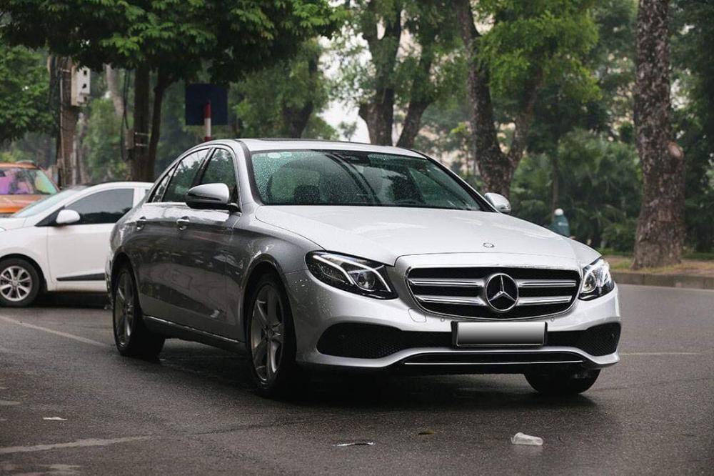 Mercedes-Benz E class E250 2016 - Bán ô tô Mercedes E250 sản xuất 2016, siêu lướt. Em Vân- Sơn Tùng Auto 0962 779 889/ 091 602 5555