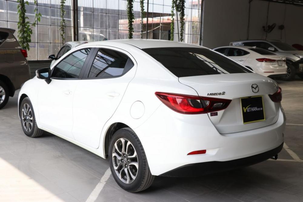 Mazda 2 1.5AT 2016 - Bán Mazda 2 1.5AT sản xuất 2016, màu trắng