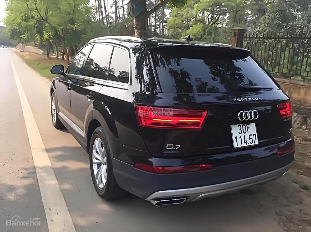 Audi Q7 2016 - Bán Audi Q7 chính chủ 2016 form mới