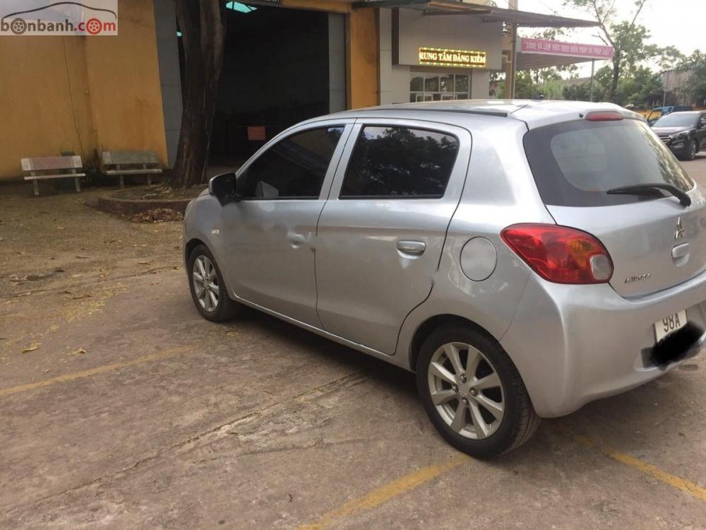 Mitsubishi Mirage 2015 - Cần bán gấp Mitsubishi Mirage đời 2015, màu bạc, nhập khẩu, giá tốt