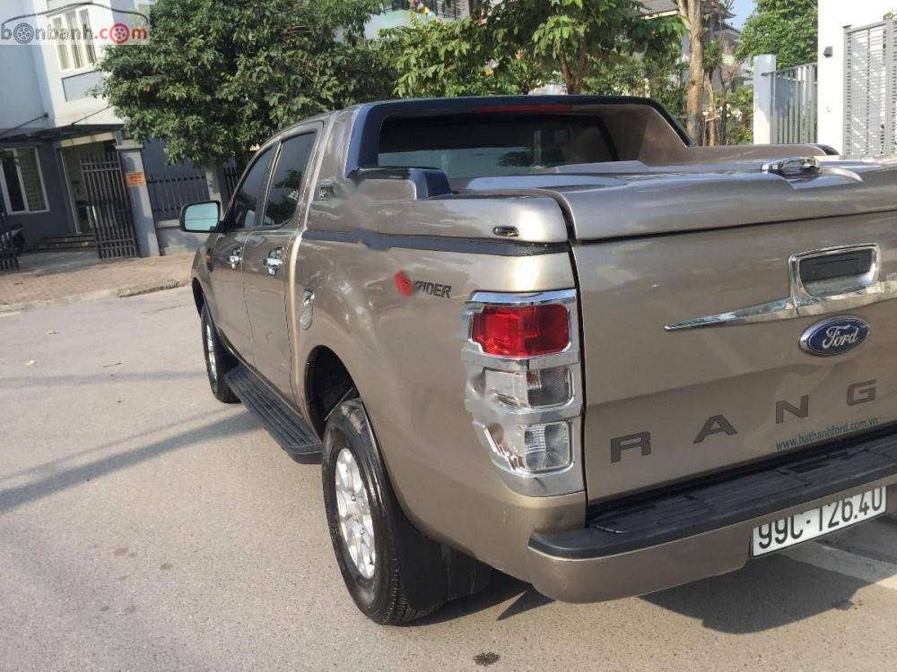 Ford Ranger XLS MT 2017 - Bán Ford Ranger XLS MT năm sản xuất 2017, màu vàng, nhập khẩu, chính chủ