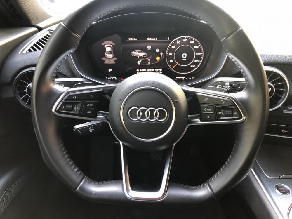 Audi TT 2016 - Audi TT nhập 2016, form mới nhất hàng full cao cấp, số tự động 8 cấp. Xe còn rất mới