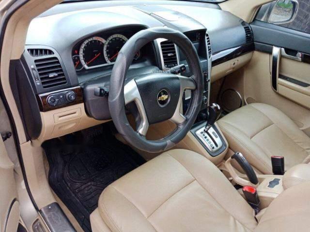 Chevrolet Captiva 2008 - Cần bán gấp Chevrolet Captiva sản xuất năm 2008, màu vàng, giá tốt 