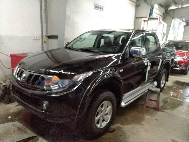 Mitsubishi Triton   2018 - Bán xe Mitsubishi Triton năm sản xuất 2018, màu đen, 555.5 triệu