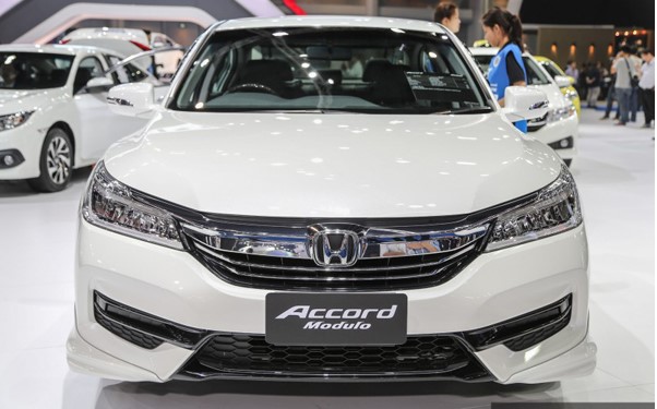 Honda Accord 2018 - Bán xe Honda Accord nhập khẩu Thái Lan