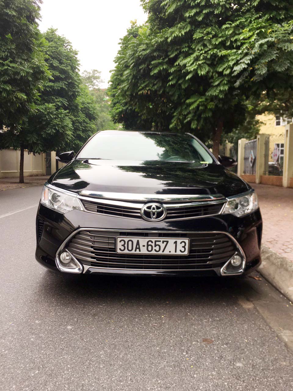 Toyota Camry 2.5Q 2015 - Bán xe Camry 2.5Q 2015 chính chủ đang sử dụng, xe mới cứng