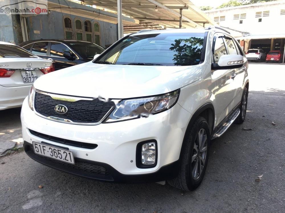 Kia Sorento GAT 2015 - Cần bán xe Kia Sorento GAT đời 2015, màu trắng, 660 triệu