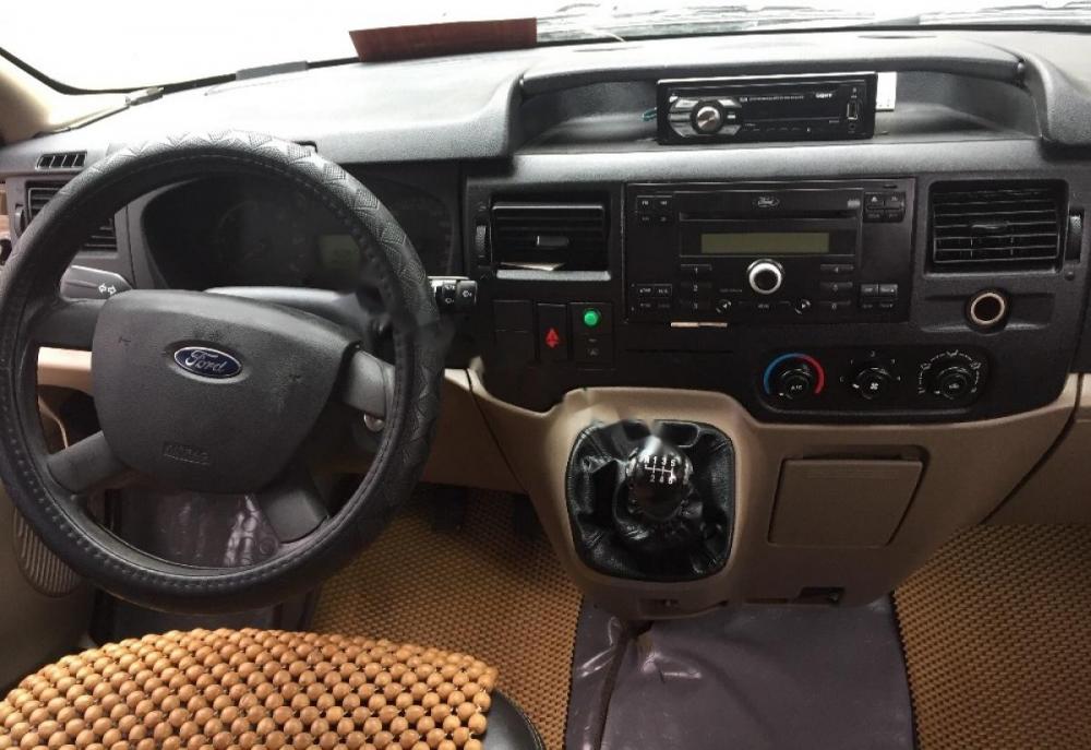 Ford Transit 2013 - Bán Ford Transit đời 2013, màu bạc, 450tr