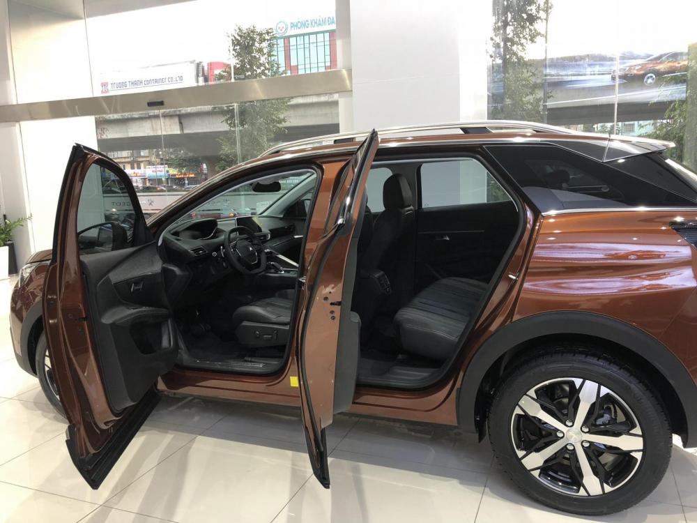 Peugeot 3008 2018 - Bán xe Peugeot 3008 sản xuất năm 2018, LH: 0985556645 để được tư vấn, trải nghiệm và sở hữu xe hơi phong cách Pháp