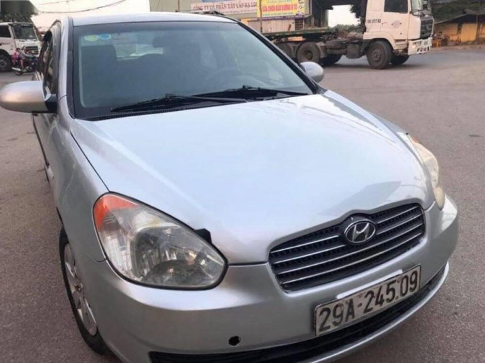 Hyundai Verna 1.4 MT 2008 - Bán xe Hyundai Verna 1.4 MT đời 2008, màu bạc, nhập khẩu Hàn Quốc