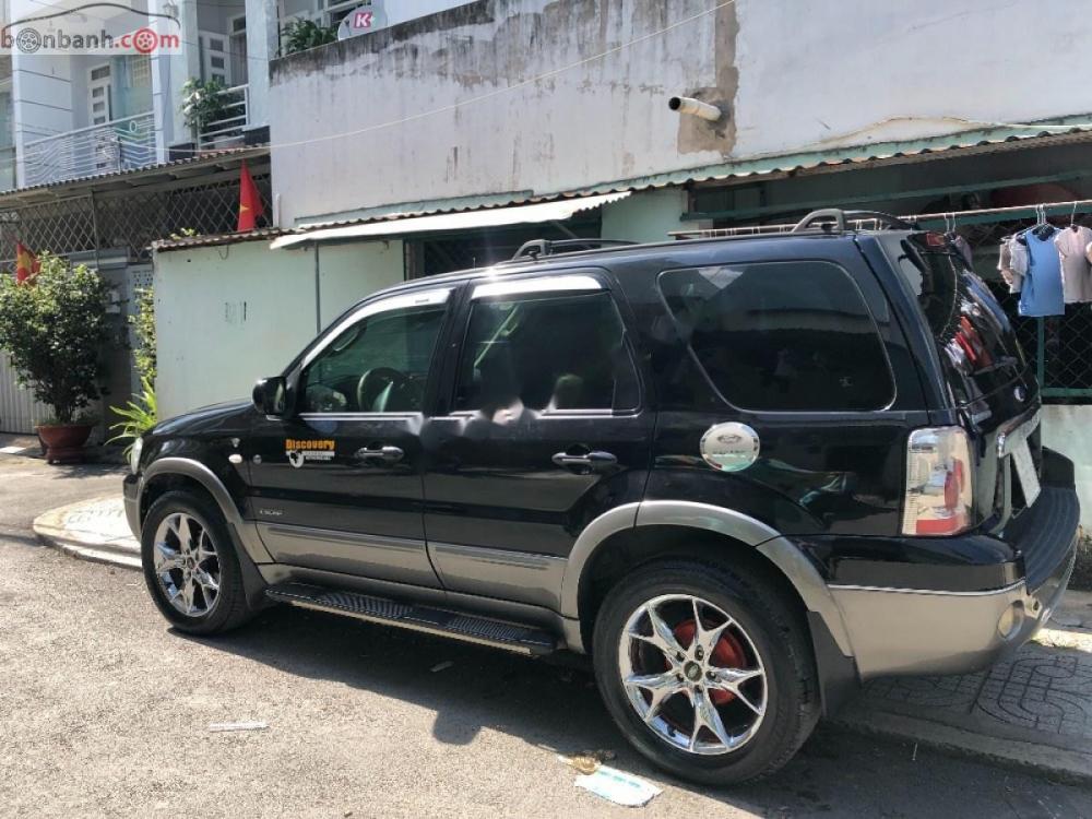 Ford Escape XLT 3.0 AT 2005 - Cần bán lại xe Ford Escape XLT 3.0 AT đời 2005, màu đen, 255 triệu