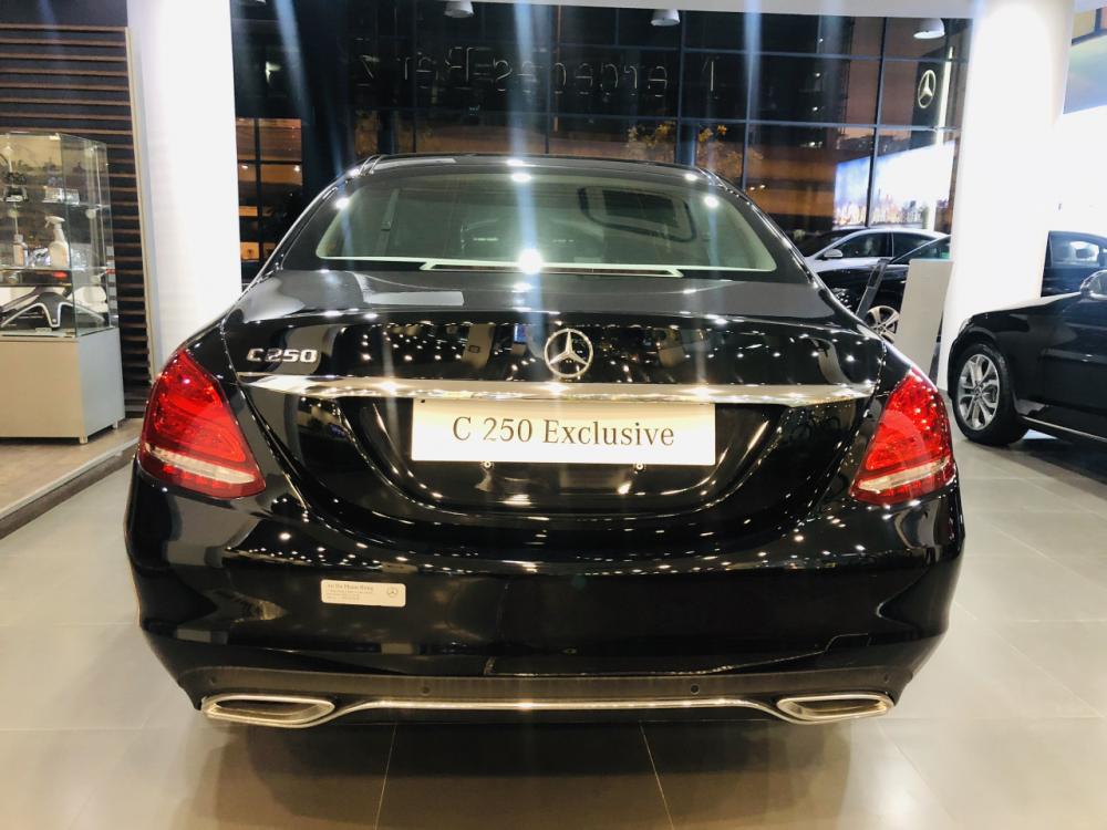 Mercedes-Benz C class C250 Exclusive 2018 - Mercedes Benz C250 Exclusive 2018, đầu tư ban đầu 490tr sở hữu xe ngay, L/H để nhận giá tốt