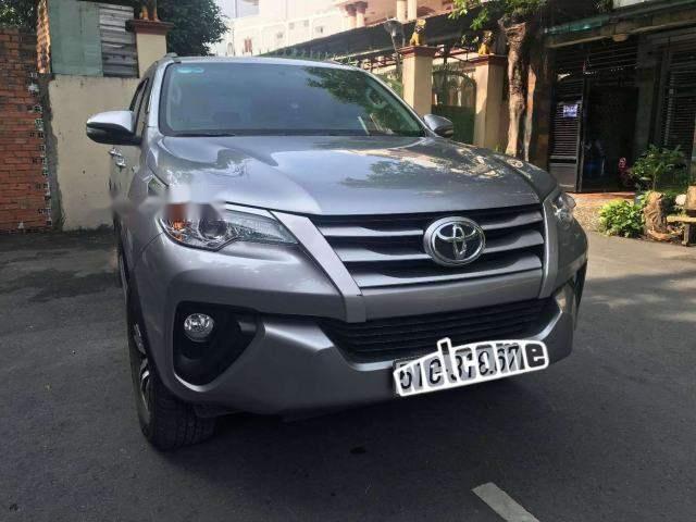 Toyota Fortuner 2017 - Cần bán lại xe Toyota Fortuner sản xuất năm 2017, xe nhập