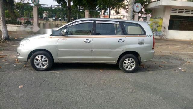 Toyota Innova G 2008 - Chính chủ bán xe Toyota Innova G 2008, màu bạc