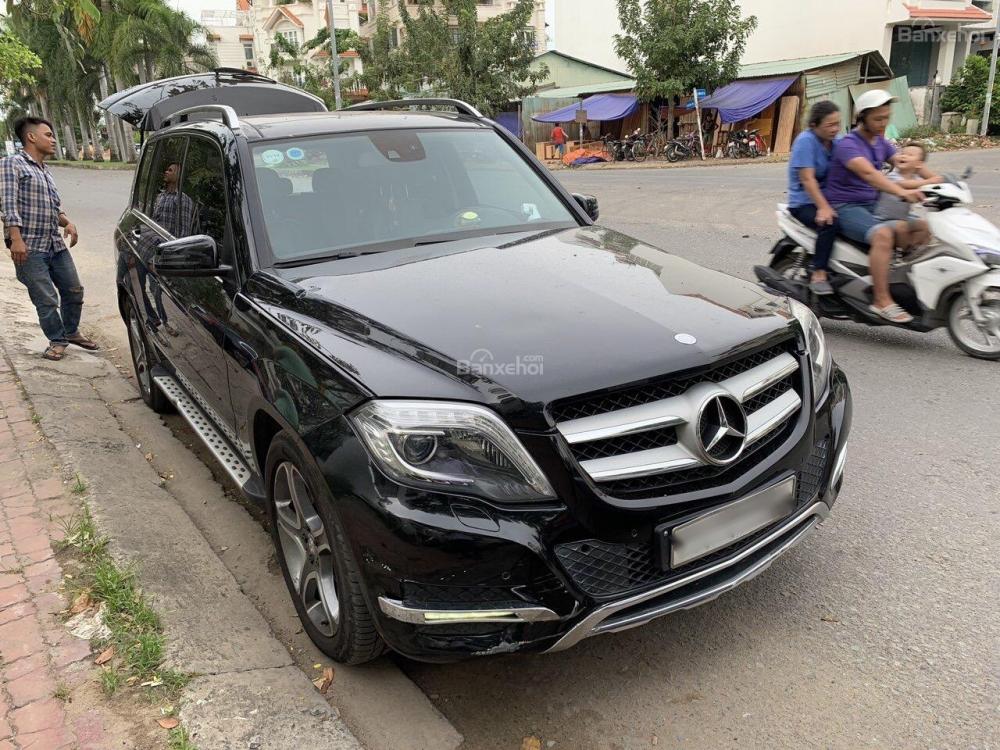 Mercedes-Benz GLK Class  GLK 220CDI 2015 - Cần bán lại xe Mercedes GLK 220CDI sản xuất 2015, màu đen