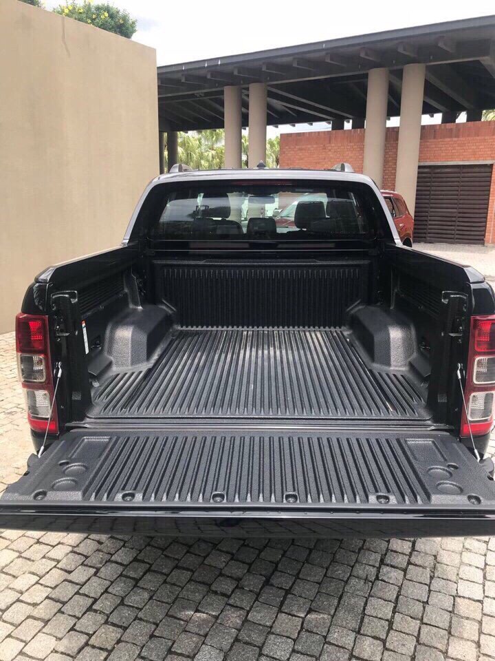 Ford Ranger  XLS MT 2018 - Ford Ranger 2018, nhập khẩu, khuyến mại cực cao, hỗ trợ trả góp nhanh chóng, LH: 0356.297.235 để ép giá tốt nhất