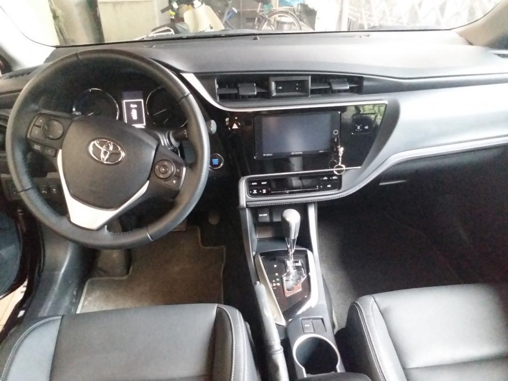 Toyota Corolla altis 2.0 V Sport 2018 - Bán Toyota Toyota Altis 2.0V Sport màu đen, sản xuất 11/2018, biển Hà Nội