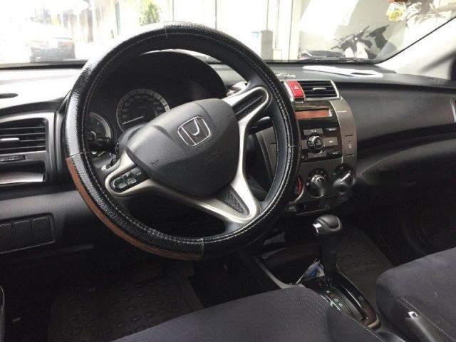 Honda City 2014 - Gia đình bán xe Honda City sản xuất năm 2014, màu xám